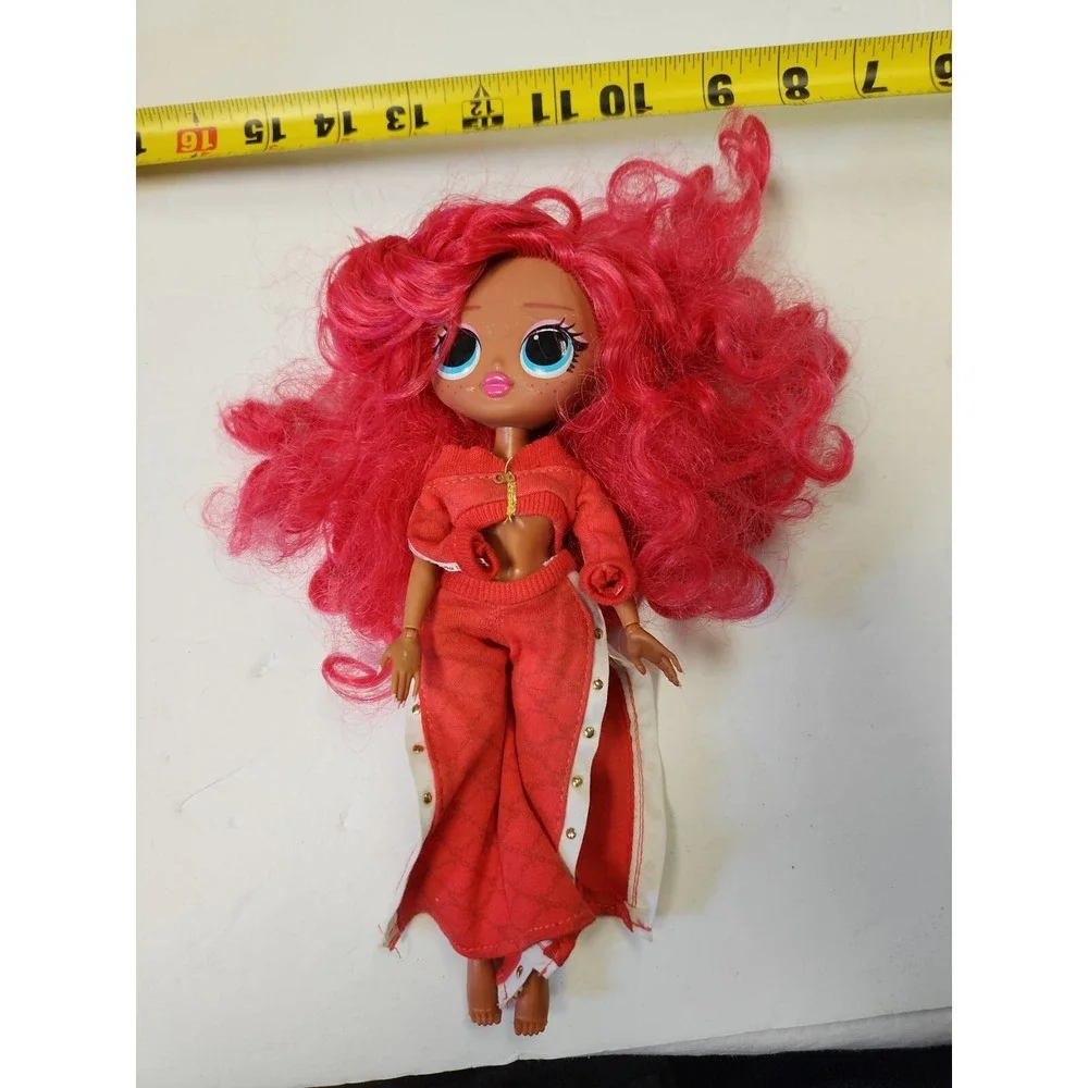 LOL Surprise OMG Class‎ Prez Fashion Doll Pink  Hair